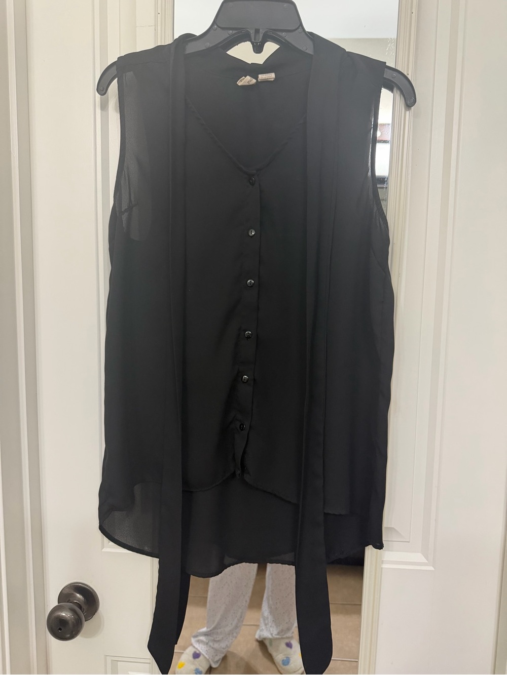 Japna Black Sleeveless Button-Front Chiffon Blouse with Front Ties